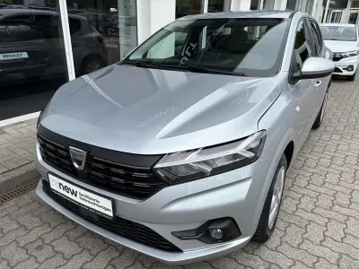 Gebraucht Dacia Sandero Comfort 91 PS (66 kW) 2022 Grau Limousine