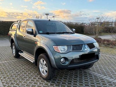 Gebraucht Mitsubishi L200 136 PS (100 kW) 2006 Grün Abholung