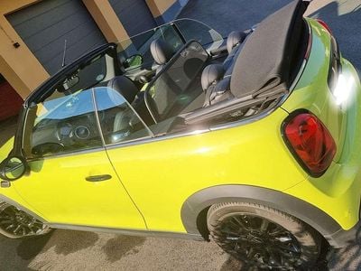 Gebraucht Mini Cooper Cabriolet Classic 136 PS (100 kW) 2022 Grün Cabrio