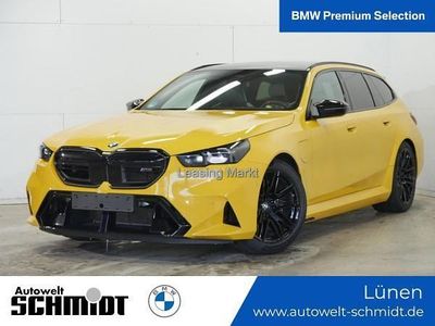 Gelb ((sonderfarbe) speed gelb) Gebraucht 2025 BMW M5 Comfort Edition Kombi | 135.880 € (Teuer)