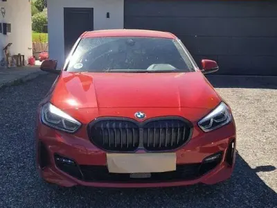 Gebraucht BMW 118 M Sport 140 PS (102 kW) 2020 Rot Kleinwagen