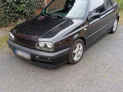 Gebraucht VW Golf Cabriolet 90 PS (66 kW) 1994 Schwarz Cabrio
