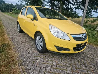Gebraucht Opel Corsa 60 PS (44 kW) 2008 Gelb Kleinwagen