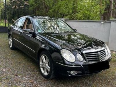Mercedes E500