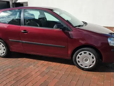 Gebraucht VW Polo 54 PS (39 kW) 2007 Rot Kleinwagen