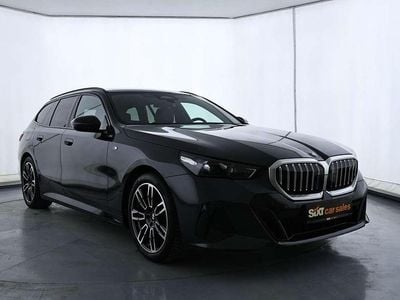 Gebraucht BMW 520 M Sport 197 PS (144 kW) 2025 Grau Kombi
