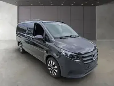 Gebraucht Mercedes e-Vito 150 kW (204 PS) 2025 Grau Van