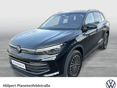 Neu VW Tiguan Life 204 PS (150 kW) 2025 Schwarz SUV