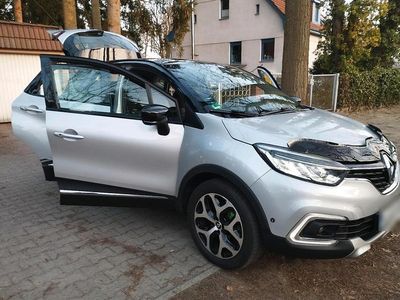 Second-hand Renault Captur Collection 120 CP (88 kW) 2018 Andere farben SUV