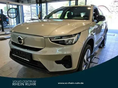 Gebraucht Volvo XC40 Core 185 kW (252 PS) 2024 Silber SUV