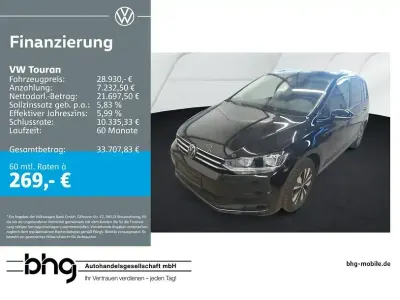 Gebraucht VW Touran Comfortline 150 PS (110 kW) 2025 Schwarz Van / Kleinbus