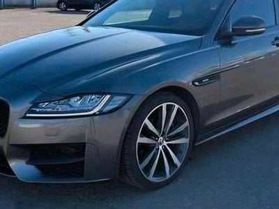 Gebraucht Jaguar XF 180 PS (132 kW) 2018 Grau Kombi
