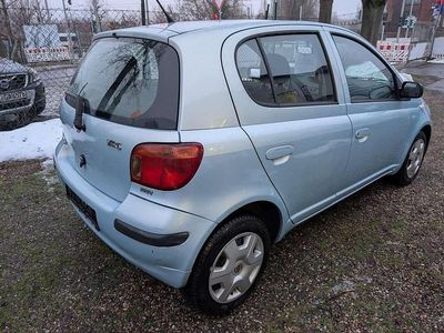 Gebraucht Toyota Yaris 87 PS (63 kW) 2005 Blau Kleinwagen