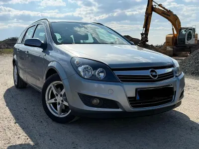 Używany Opel Astra Edition 140 KM (102 kW) 2007 Kombi