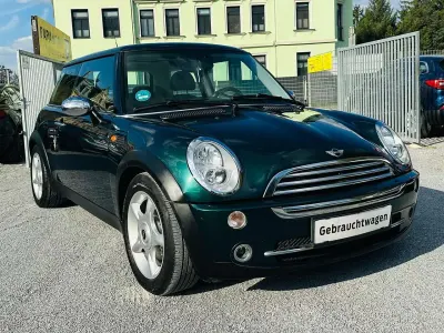 Usata Mini Cooper 116 CV (85 kW) 2005 Verde Utilitaria