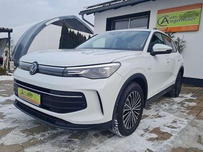 Gebraucht VW Tiguan Life 150 PS (110 kW) 2025 Pure white SUV