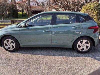 Gebraucht Hyundai i20 84 PS (61 kW) 2022 Grün Kleinwagen