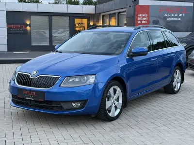 Gebraucht Skoda Octavia Style 150 PS (110 kW) 2016 Blau Kombi