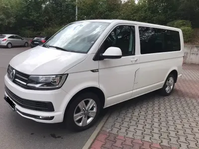 Gebraucht VW Multivan 150 PS (110 kW) 2019 Weiß Van / Kleinbus