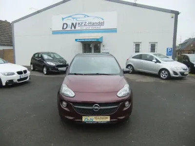 Używany Opel Adam 101 KM (74 kW) 2015 Purpurowy Hatchback
