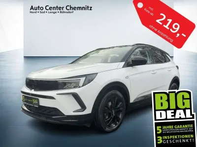 Gebraucht Opel Grandland X GS Line 131 PS (96 kW) 2022 Jade weiss / black SUV