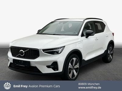 Gebraucht Volvo XC40 Plus 192 PS (141 kW) 2022 Crystal weißperleffekt SUV