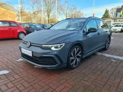 Usata VW Golf VIII R-line 190 CV (139 kW) 2022 Grigio Station wagon