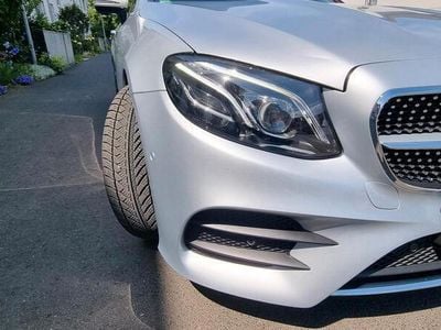 Mercedes E200