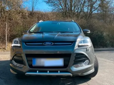 Gebraucht Ford Kuga 150 PS (110 kW) 2016 Silber SUV