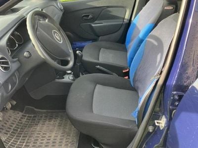 Blau Gebraucht 2016 Dacia Sandero Kleinwagen | 4.500 €