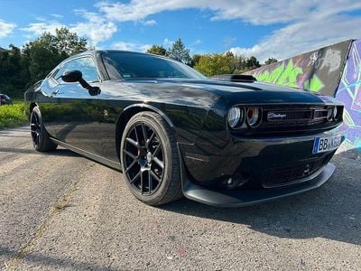 Second-hand Dodge Challenger 492 CP (361 kW) 2016 Negru Coupe