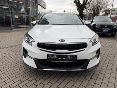 Gebraucht Kia XCeed Spirit 141 PS (103 kW) 2021 Weiß SUV