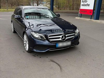 Gebraucht Mercedes E200 150 PS (110 kW) 2017 Blau Kombi