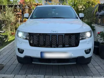 Gebraucht Jeep Grand Cherokee 244 PS (179 kW) 2013 Weiß SUV