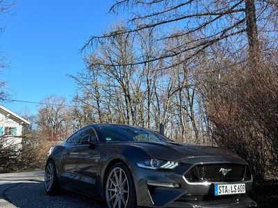 Ford Mustang GT