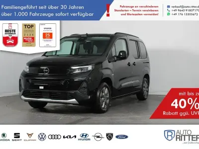 Neu Opel Combo Life Edition 131 PS (96 kW) 2026 Schwarz Van / Kleinbus
