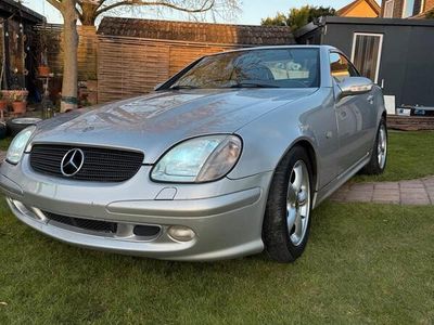 Mercedes SLK320