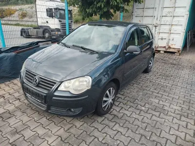 Käytetty VW Polo United 69 HP (50 kW) 2009 Harmaa Viistoperä