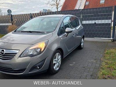 Grau Gebraucht 2010 Opel Meriva Van / Kleinbus | 4.980 € (Fairer Preis)