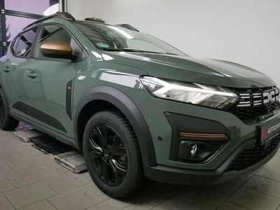 Grün Gebraucht 2023 Dacia Sandero Extreme SUV | 14.490 € (Superpreis)