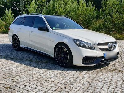 Mercedes E63S AMG
