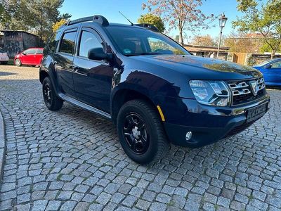 Usata Dacia Duster Lauréate 114 CV (83 kW) 2016 Blu SUV