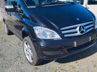 Gebraucht Mercedes Viano 163 PS (119 kW) 2011 Schwarz Van / Kleinbus