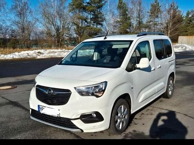 Gebraucht Opel Combo Life Innovation 131 PS (96 kW) 2020 Weiß Van / Kleinbus