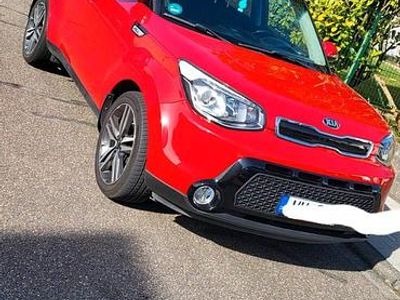 Gebraucht Kia Soul 131 PS (96 kW) 2016 Rot SUV