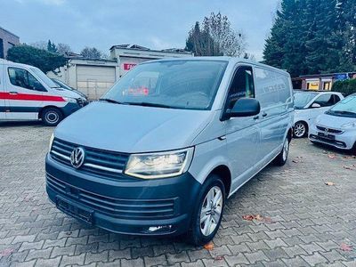 Silber Gebraucht 2017 VW Transporter Van | 19.390 € (Etwas zu teuer)