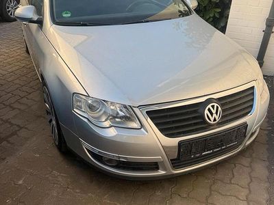 Gebraucht VW Passat 150 PS (110 kW) 2006 Silber Limousine