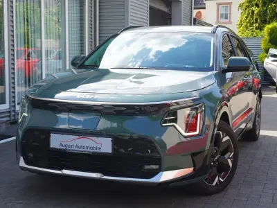 Gebraucht Kia e-Niro 150 kW (204 PS) 2024 Grün SUV