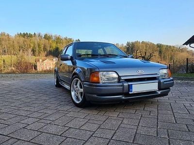 Gebraucht Ford Escort 132 PS (97 kW) 1987 Grau Coupé