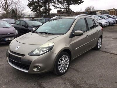 Braun Gebraucht 2009 Renault Clio II Luxe Limousine | 1.999 € (Guter Preis)